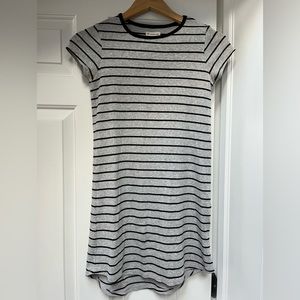 Tucker + Tate Girls Striped Tunic, great condition